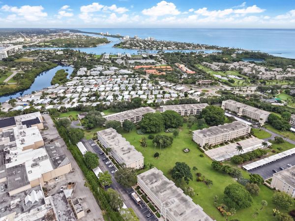300 N Hwy A1A, Unit 402 O, Jupiter, FL 33477