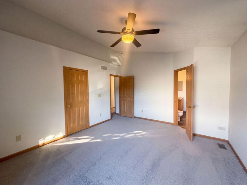 232 Brownstone Court , Westerville, OH 43081 Photo 17
