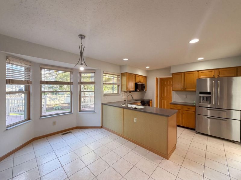 232 Brownstone Court , Westerville, OH 43081 Photo 2