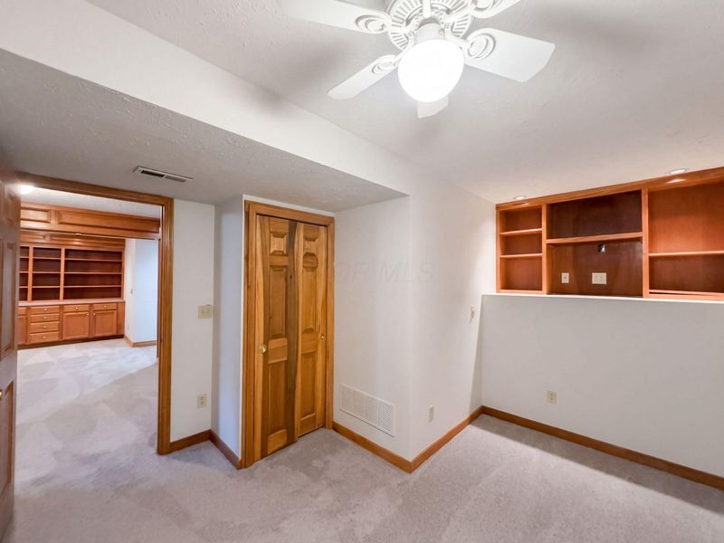 232 Brownstone Court , Westerville, OH 43081 Photo 29
