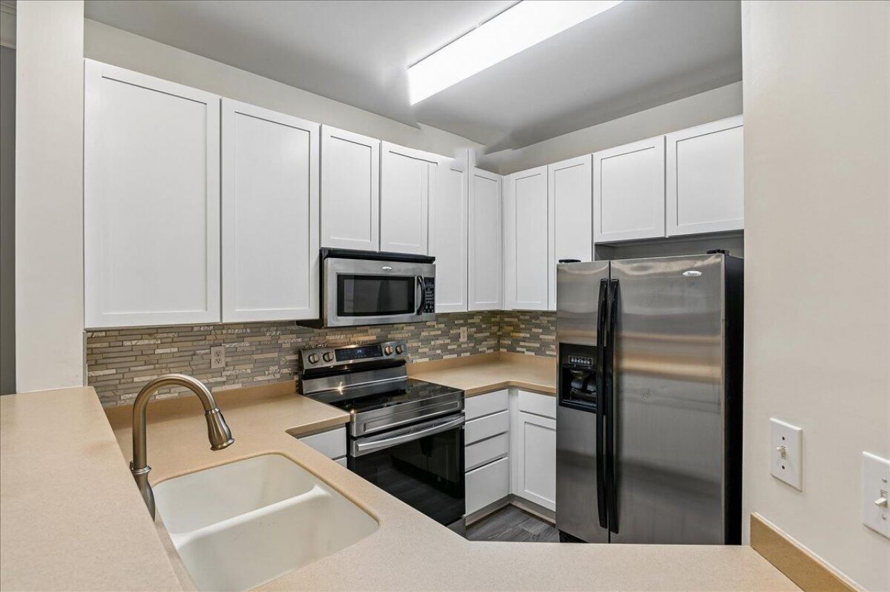 1501 Basildon Road Photo 9