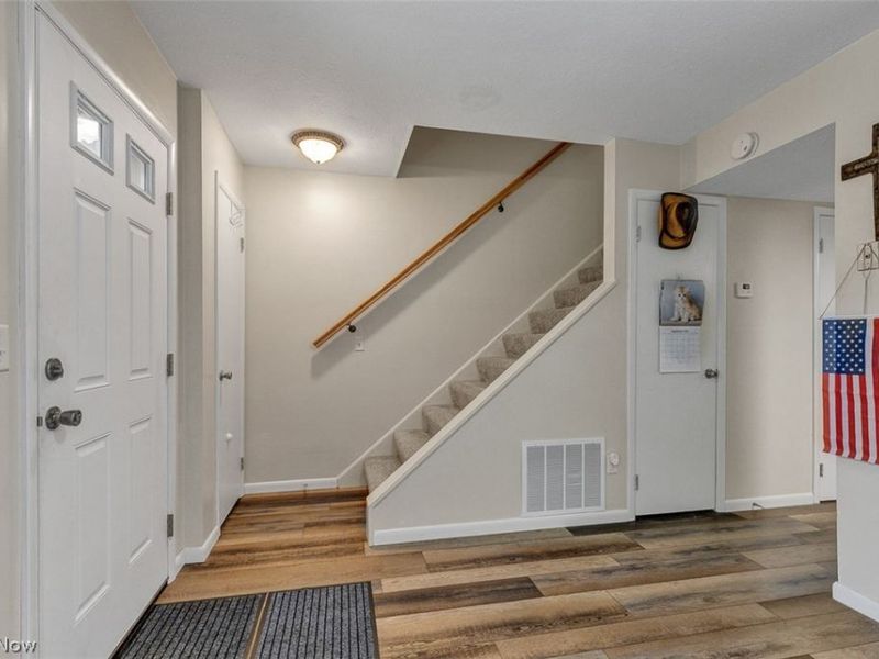 5193 Cline Road, Unit H, Kent, OH 44240 Photo 3