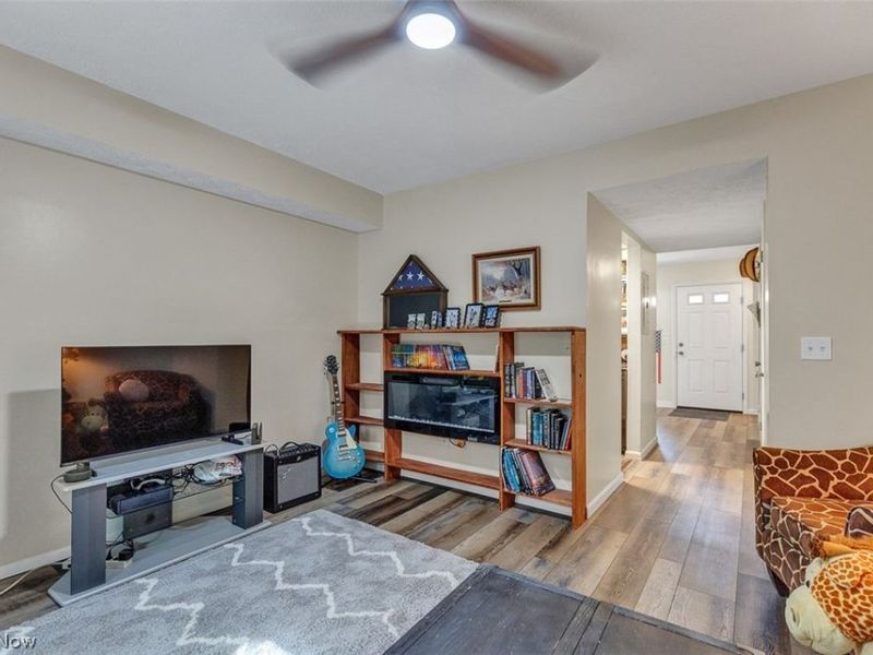 5193 Cline Road, Unit H, Kent, OH 44240 Photo 8