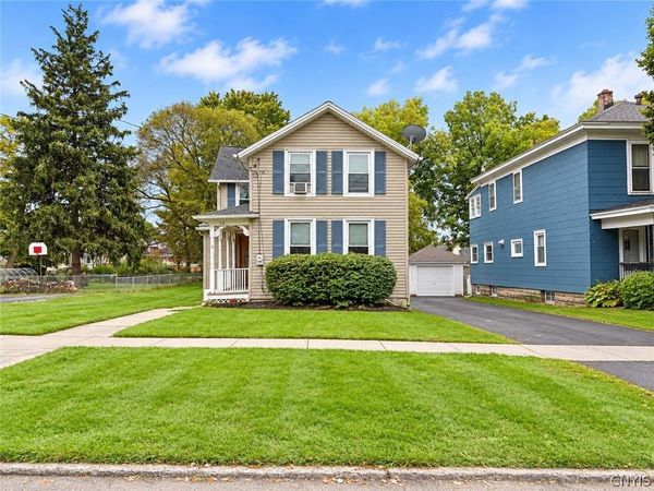 32 Elizabeth Street , Auburn, NY 13021