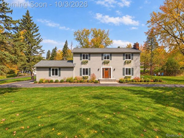1848 Packer Road, Bloomfield Hills, Mi 48302