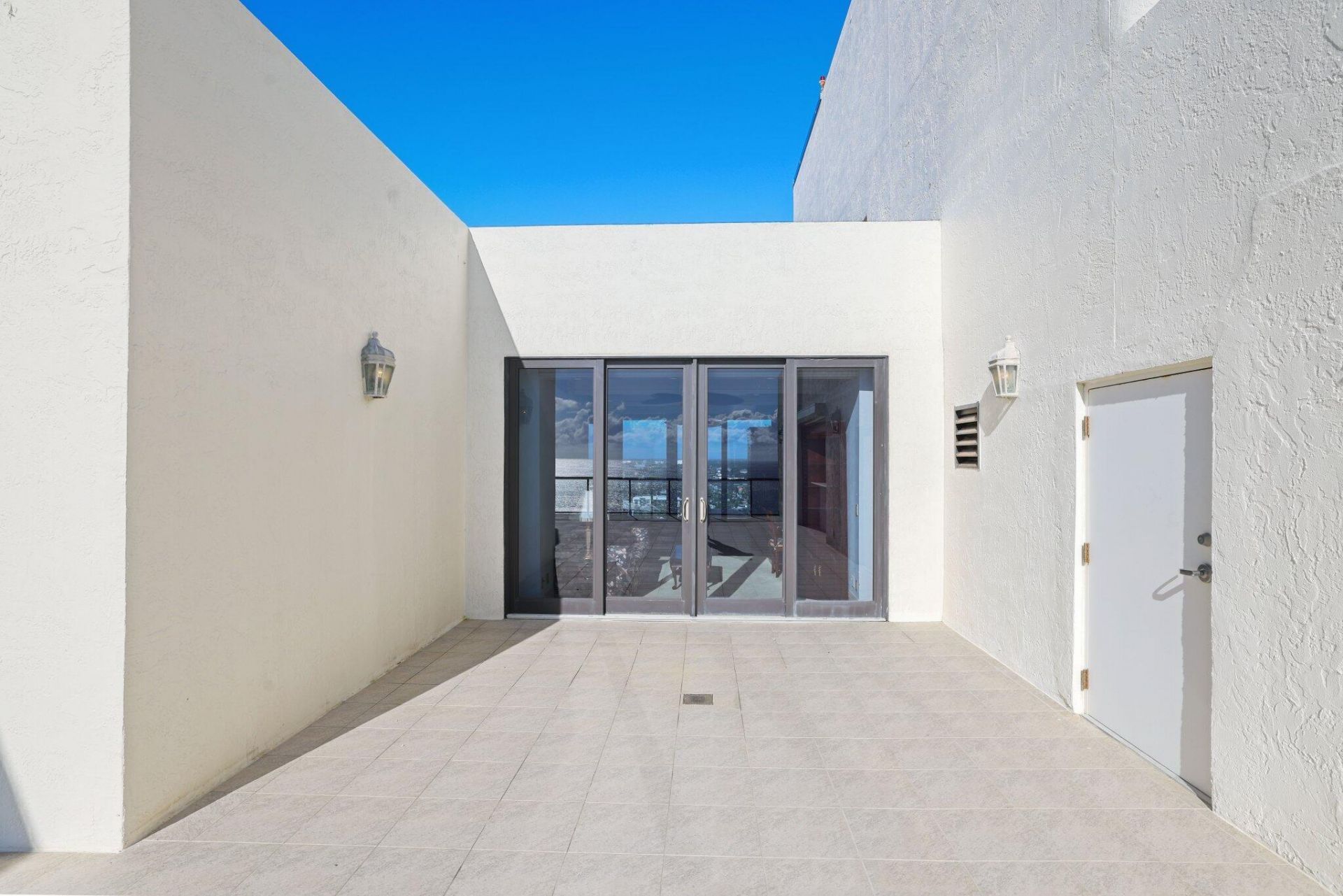 2727 S Ocean Boulevard, Unit 1502, Highland Beach, FL 33487 Photo