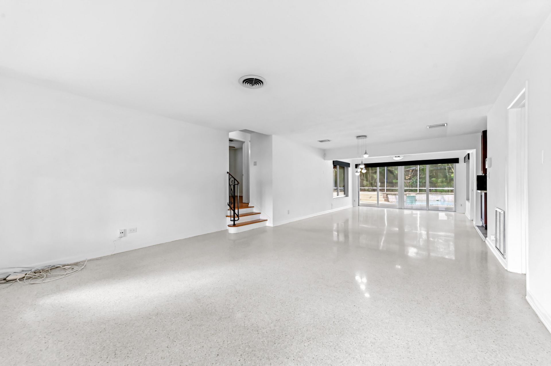 999 NW 3rd Avenue, Boca Raton, FL 33432 Photo