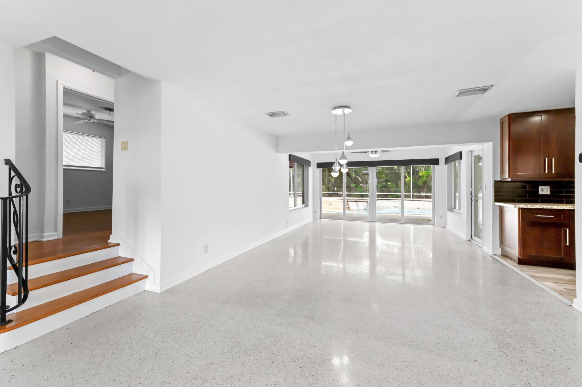 999 NW 3rd Avenue, Boca Raton, FL 33432 Photo