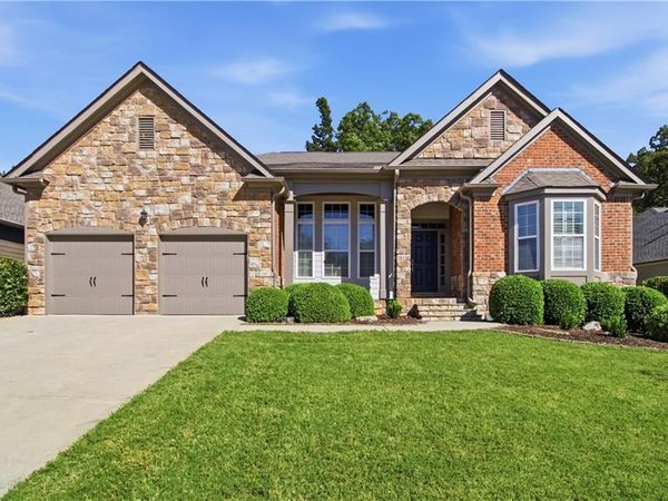 6785 Bransford Drive , Cumming, GA 30040