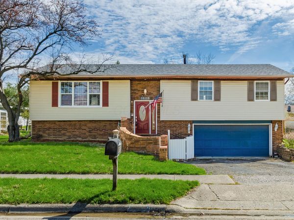 1328 Hilton Drive, Reynoldsburg, OH 43068