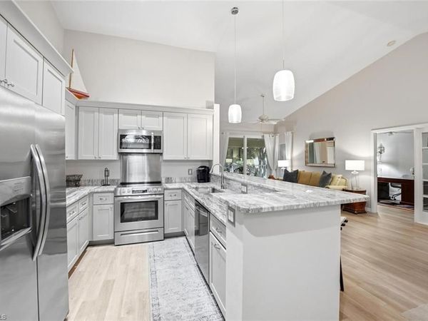 6810 Huntington Lakes CIR , Unit 202, NAPLES, FL 34119