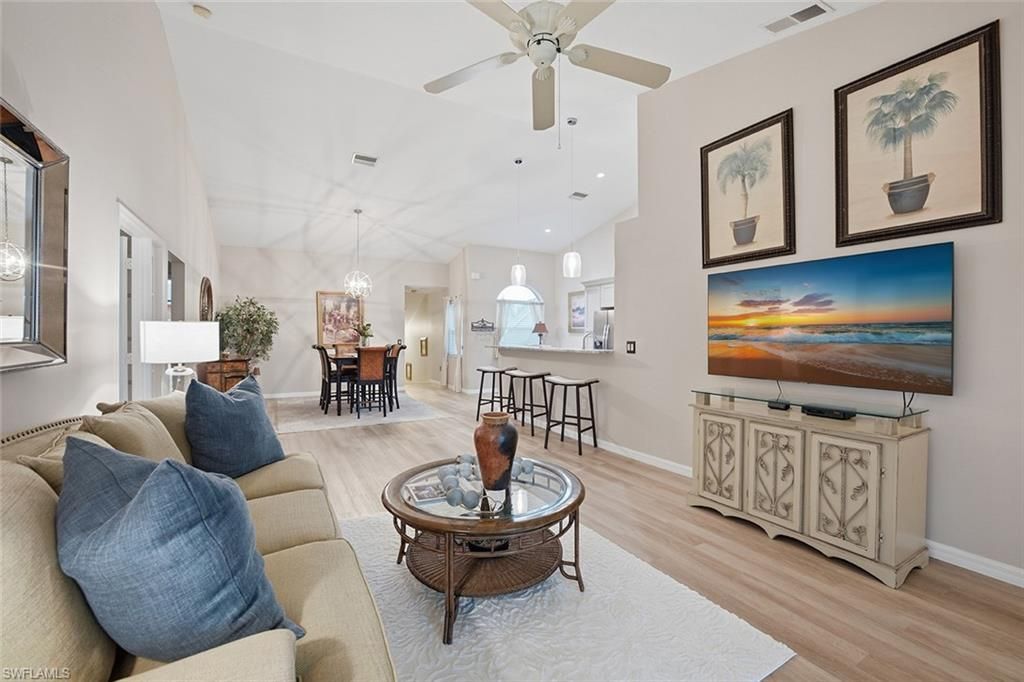 6810 Huntington Lakes Cir , Unit 202, Naples, FL 34119 Photo