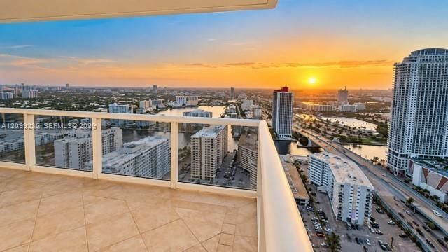 1830 S Ocean Dr , Unit 3708, Hallandale Beach, FL 33009 Photo