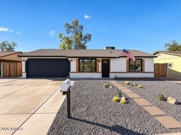 3406 E CAMPO BELLO Drive, Phoenix, AZ 85032