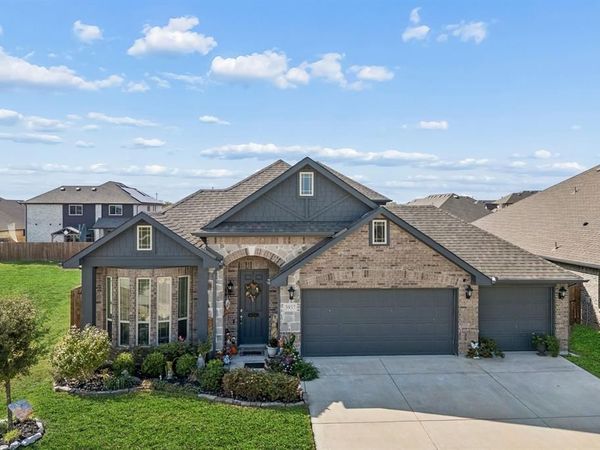 3937 Holly Springs Lane , Kaufman, TX 75142
