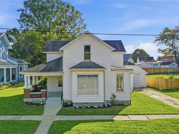 22 S Limestone Street, Jamestown Vlg, OH 45335