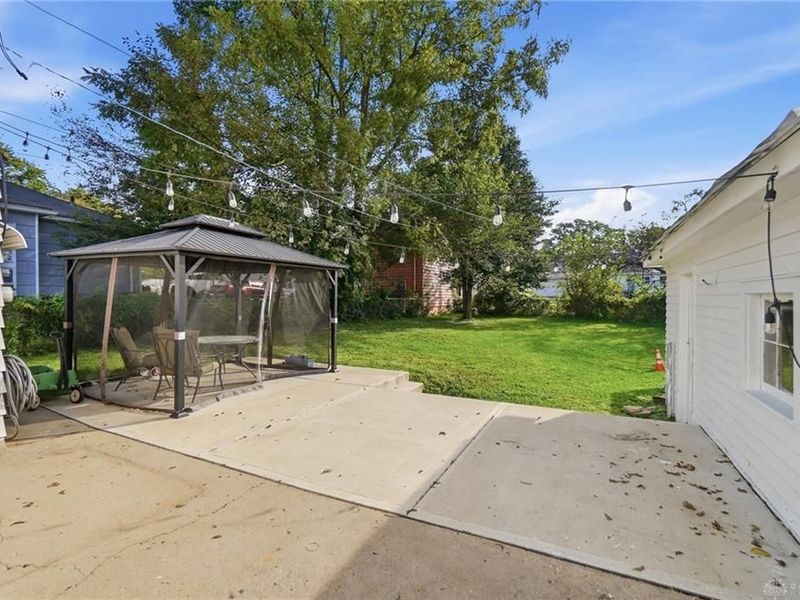22 S Limestone Street, Jamestown, OH 45335 Photo 40