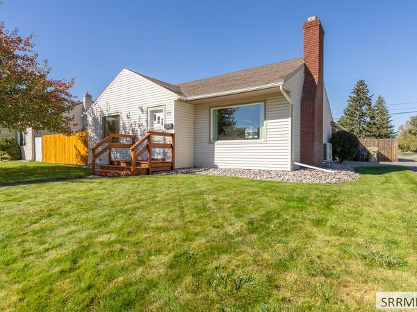897 E 13th Street, IDAHO FALLS, ID 83404