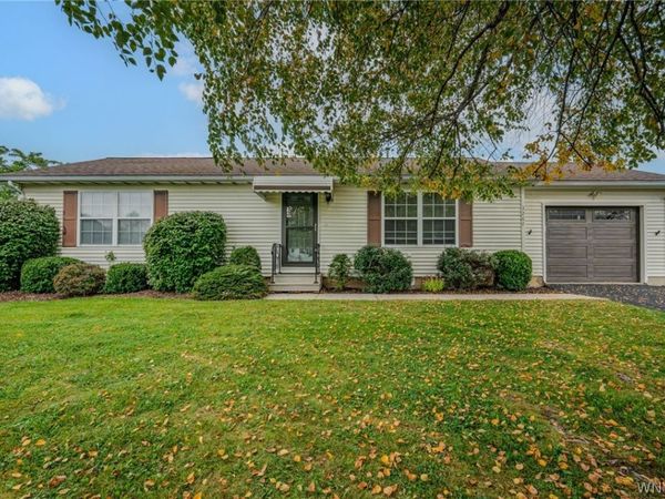 3267 Southway Drive , Sanborn, NY 14132