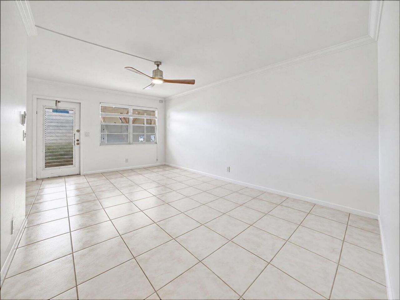 1018 Newcastle A, Unit A, Boca Raton, FL 33434 Photo