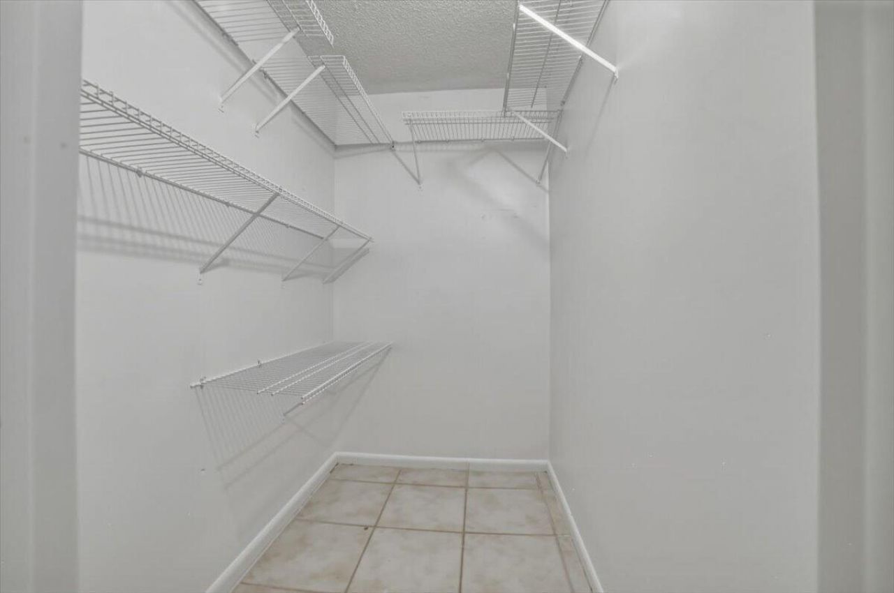 1018 Newcastle A, Unit A, Boca Raton, FL 33434 Photo