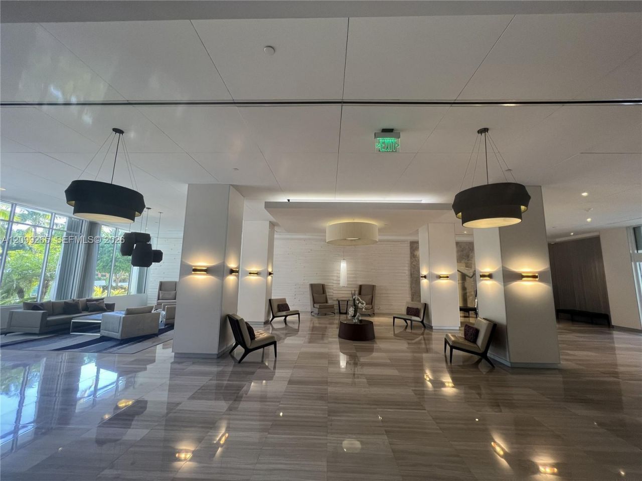 100 Bayview Dr , Unit 2012, Sunny Isles Beach, FL 33160 Photo