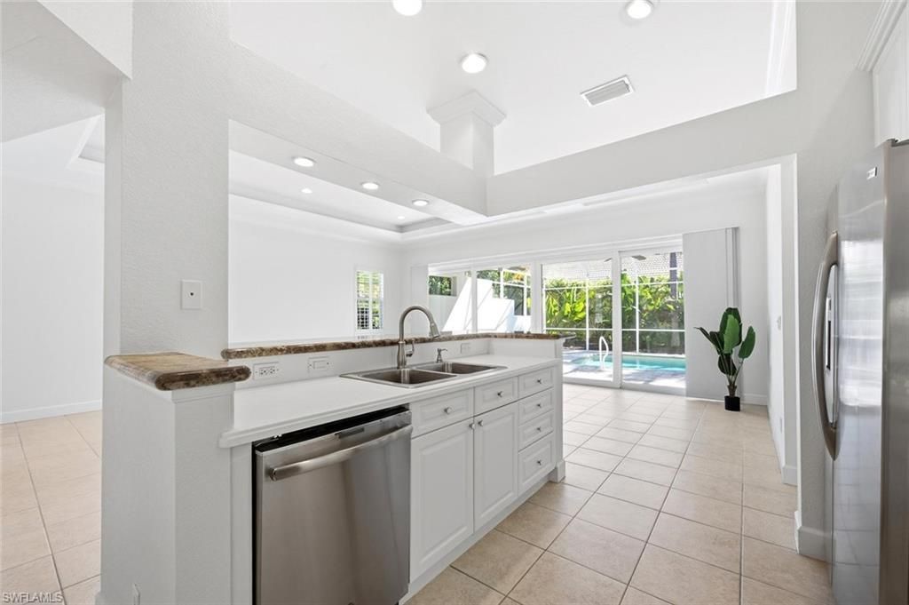 14798 Glen Eden Dr, Naples, FL 34110 Photo