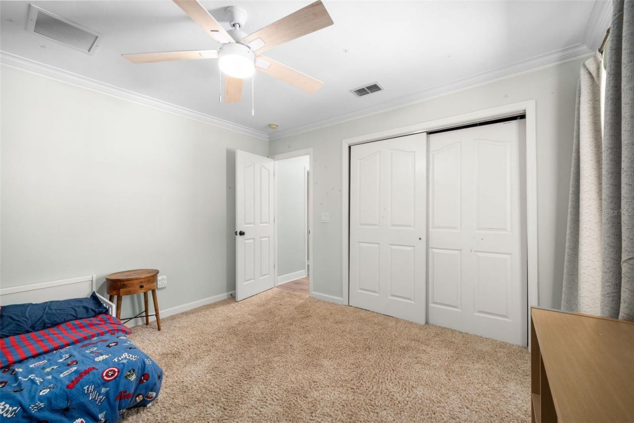 10527 NW 14th Place , Gainesville, FL 32606 Photo