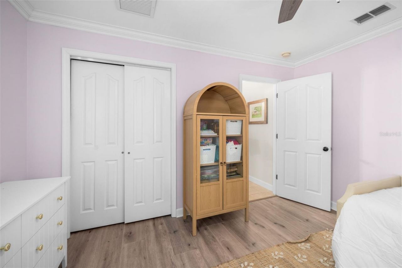 10527 NW 14th Place , Gainesville, FL 32606 Photo