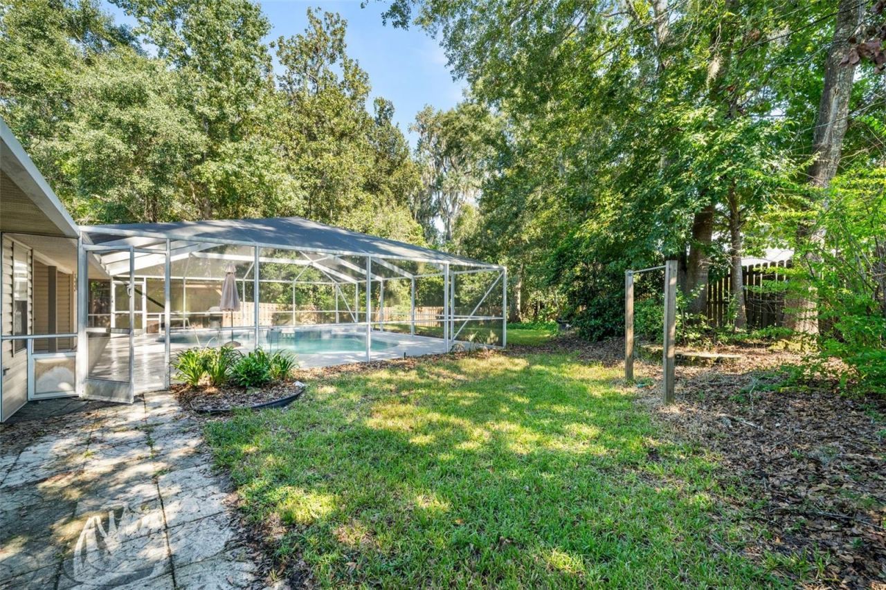 10527 NW 14th Place , Gainesville, FL 32606 Photo