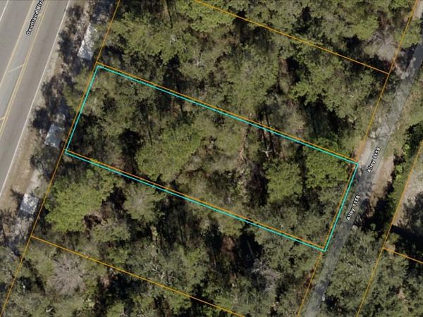 89 COURTLAND BOULEVARD , DELTONA, FL 32738