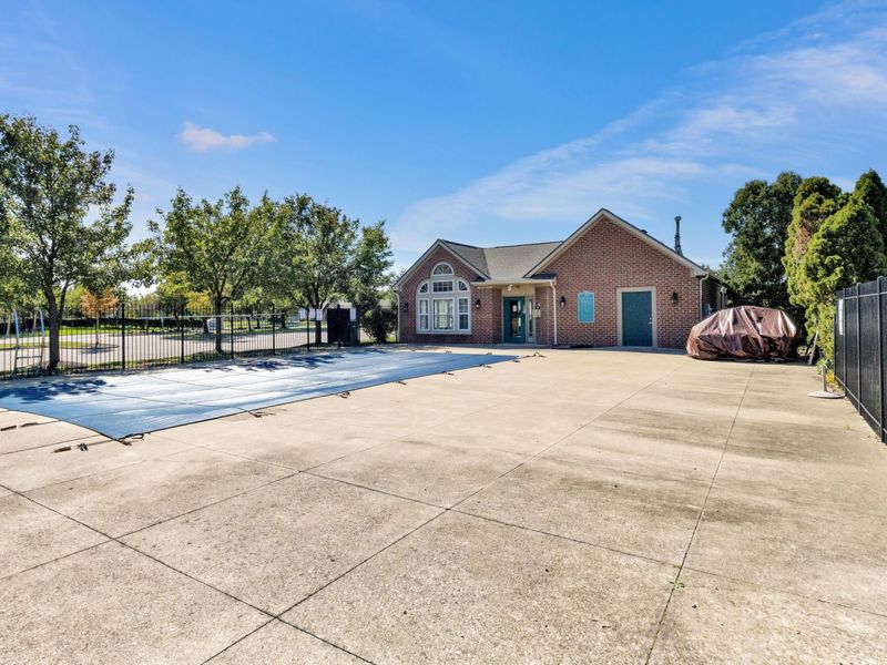 705 Hidden Springs Drive, Lewis Center, OH 43035 Photo 50