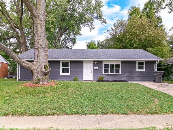 9226 Rochelle Drive , Indianapolis, IN 46235