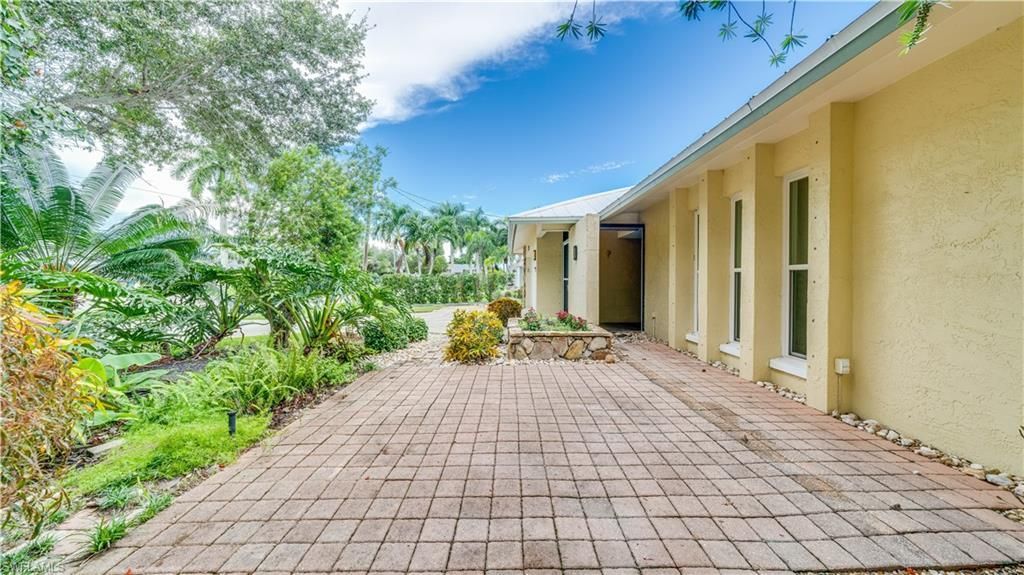 1709 SE 44th St, Cape Coral, FL 33904 Photo