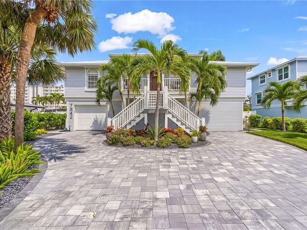7842 Buccaneer DR , FORT MYERS BEACH, FL 33931