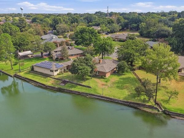 1609 Lakewood Drive , Sherman, TX 75092