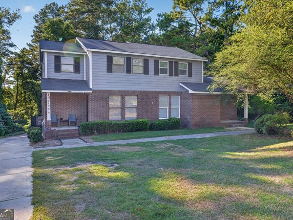 3173 Dove Court, Snellville, GA 30078