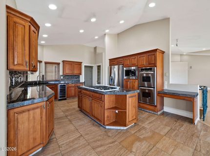 2535 Manzanita Lane, Reno, NV 89509 Photo