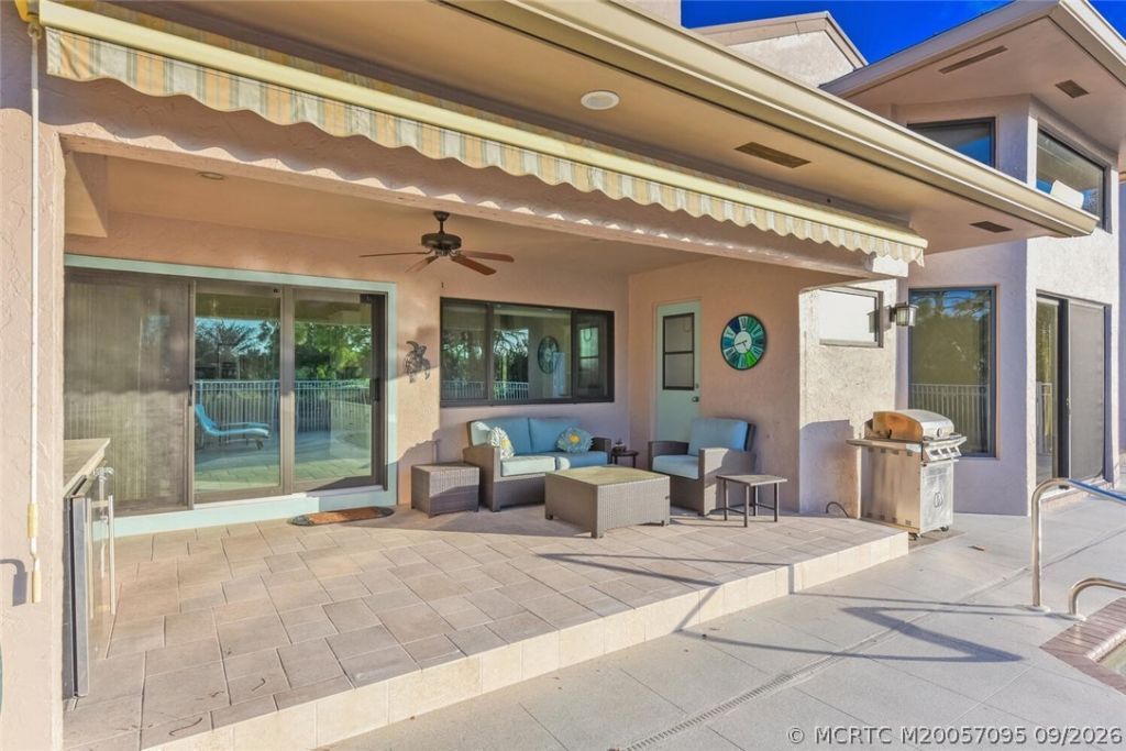 4194 SW Gleneagle Circle, Palm City, FL 34990 Photo