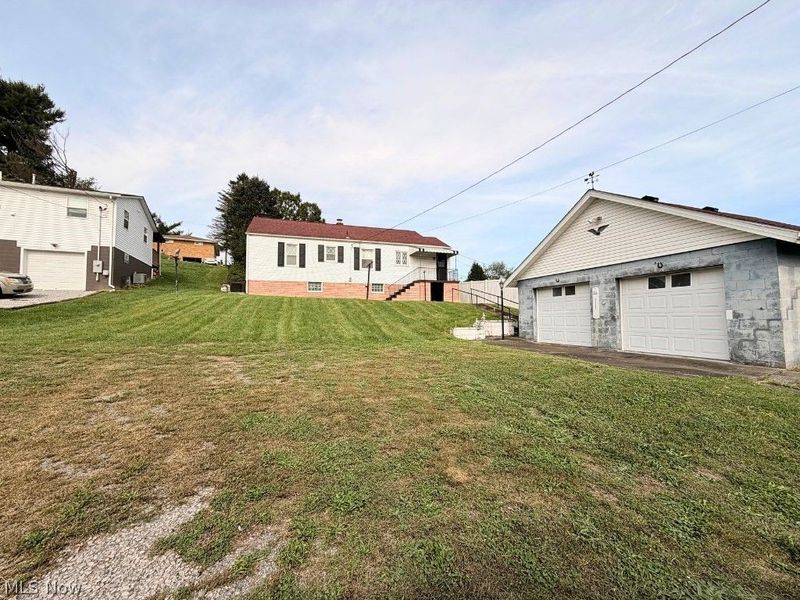 450 W 40th Street, Shadyside, OH 43947 Photo 14