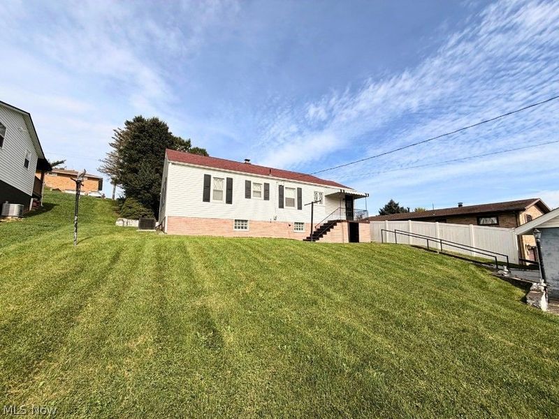 450 W 40th Street, Shadyside, OH 43947 Photo 15