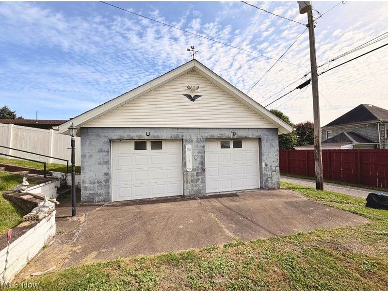 450 W 40th Street, Shadyside, OH 43947 Photo 18