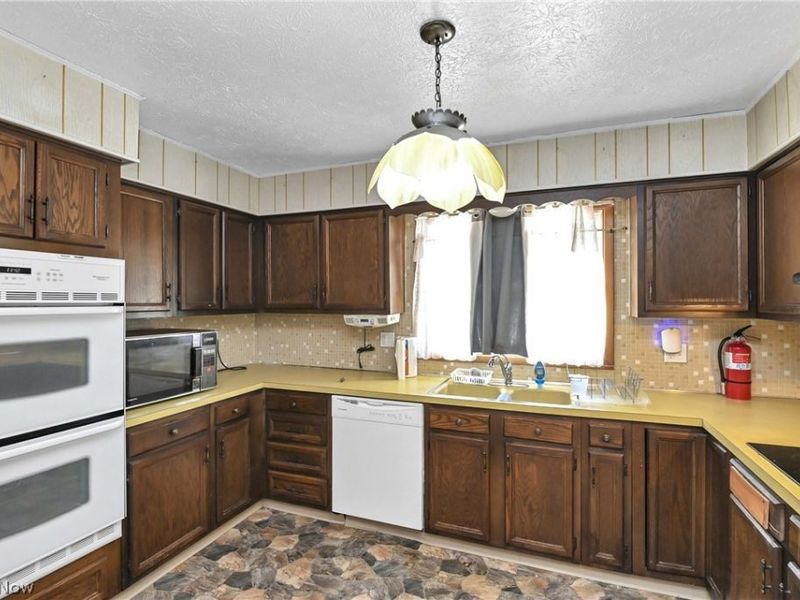 3038 Van Aken Boulevard, Shaker Heights, OH 44120 Photo 25