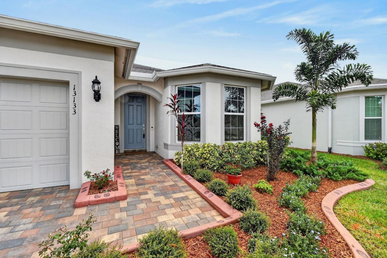 13133 SW Smalt Lane, Port Saint Lucie, FL 34987 Photo