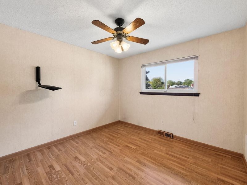 5446 Mellowbrook Court, Columbus, OH 43232 Photo 12