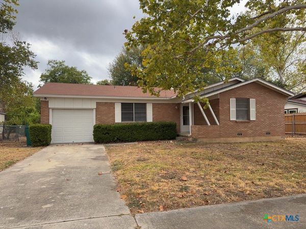 303 Ridge Street , Copperas Cove, TX 76522