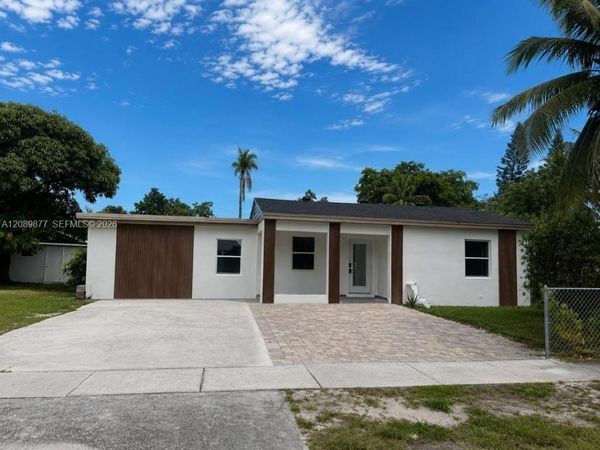 14115 NE 11th Ave , North Miami, FL 33161