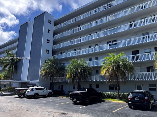 320 NE 12th Ave , Unit 605, Hallandale Beach, FL 33009