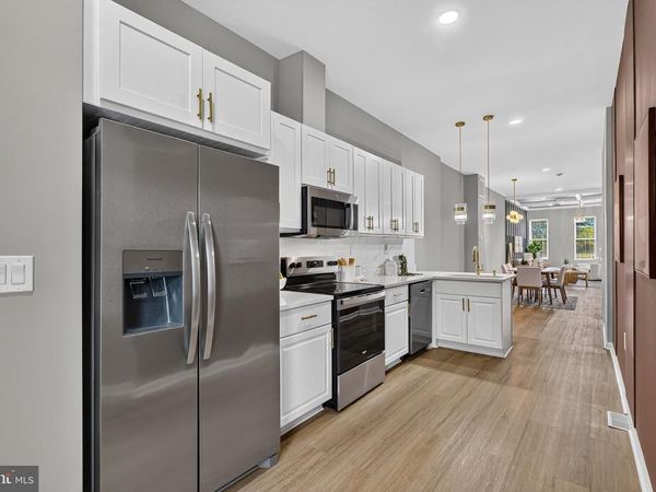 946 W FRANKLIN STREET, BALTIMORE, MD 21223