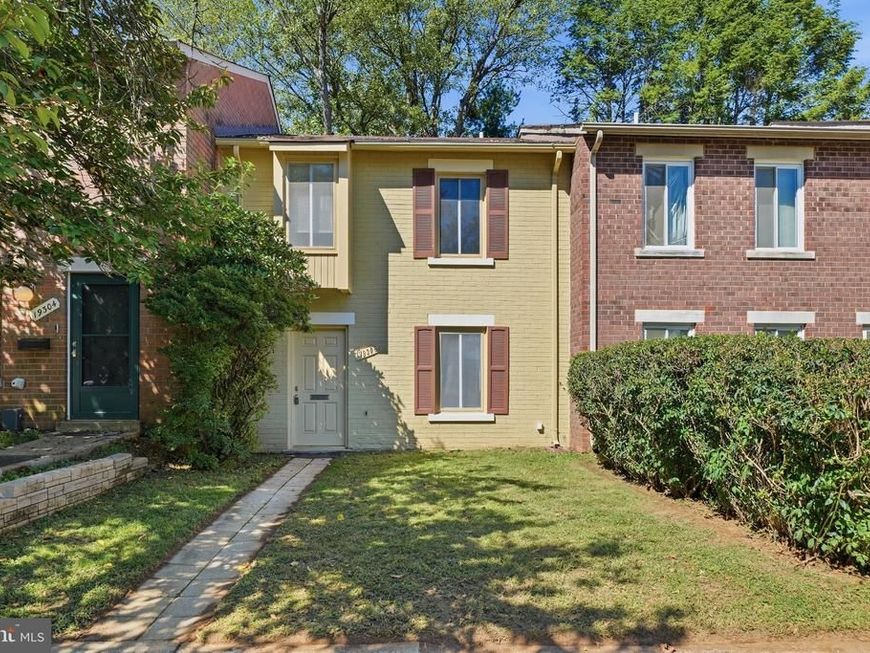 19306 Thomas Farm Road, Gaithersburg, MD 20886 Main Photo